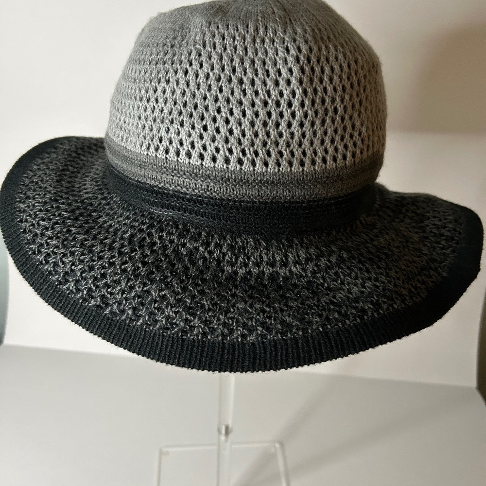 Crushable Packable Hat